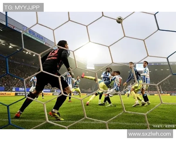 全球足球巨星男球员的辉煌历程与传奇故事探秘 全球足球巨星男球员的辉煌历程与传奇故事探秘